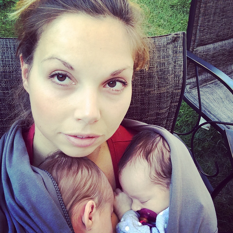 3 Things I Wish I Had Been Told While I Was Pregnant With My Twins